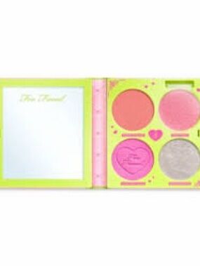 Too Faced Fairytale Crush Blush & Highlighter Set